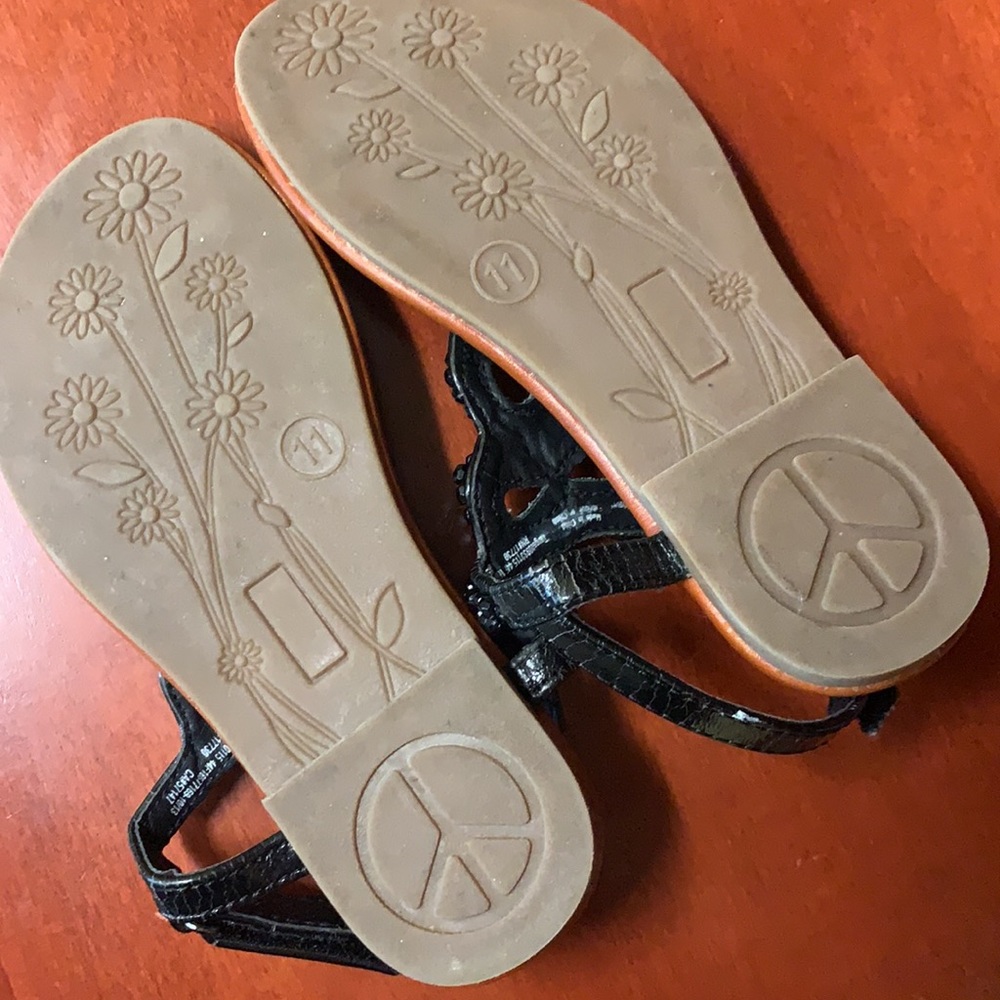 🖤 💎 Sandals 💎 🖤 - Picture 4 of 5
